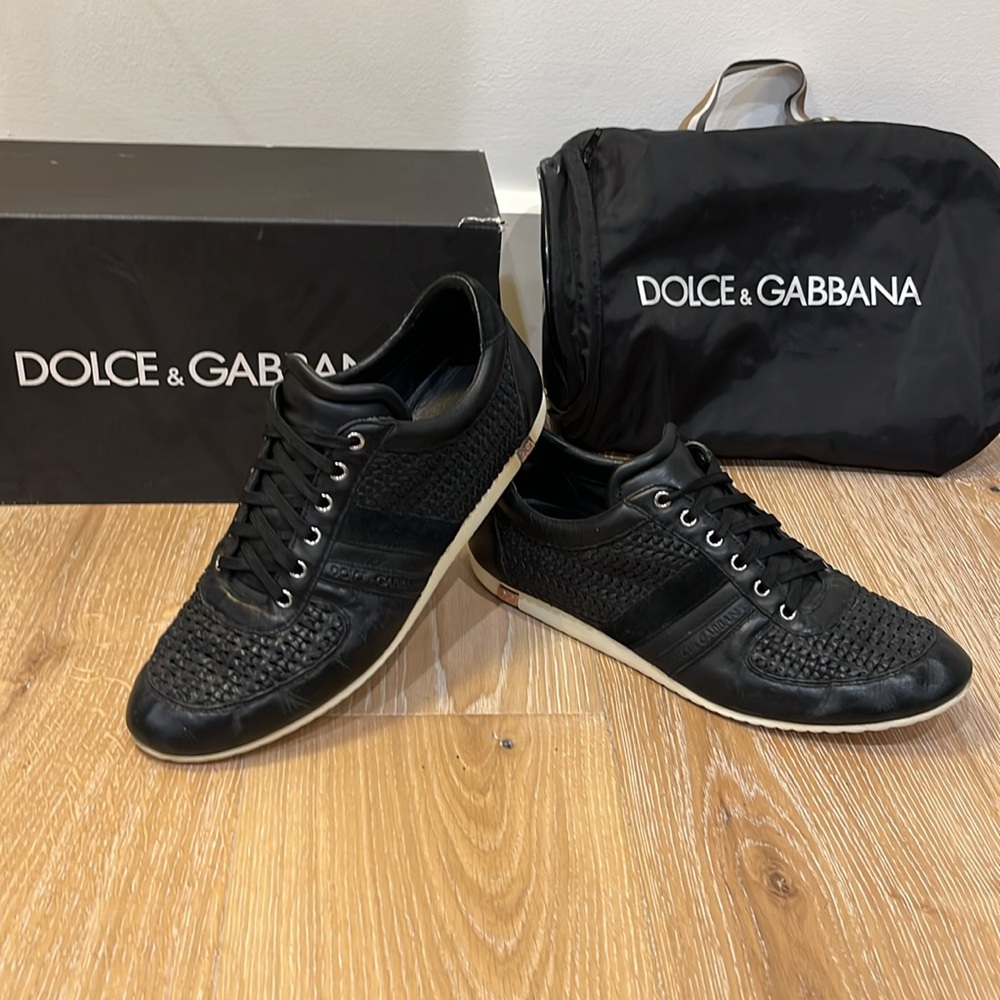 Men’s Dolce & Gabbana black sneakers size 10UK  /11 US *AUTHENTIC*